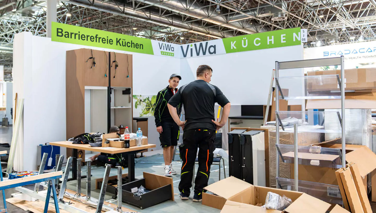 Barrierefreie Küchen aus Münster - ViWa Küchen Messenstand bei REHACARE 2025