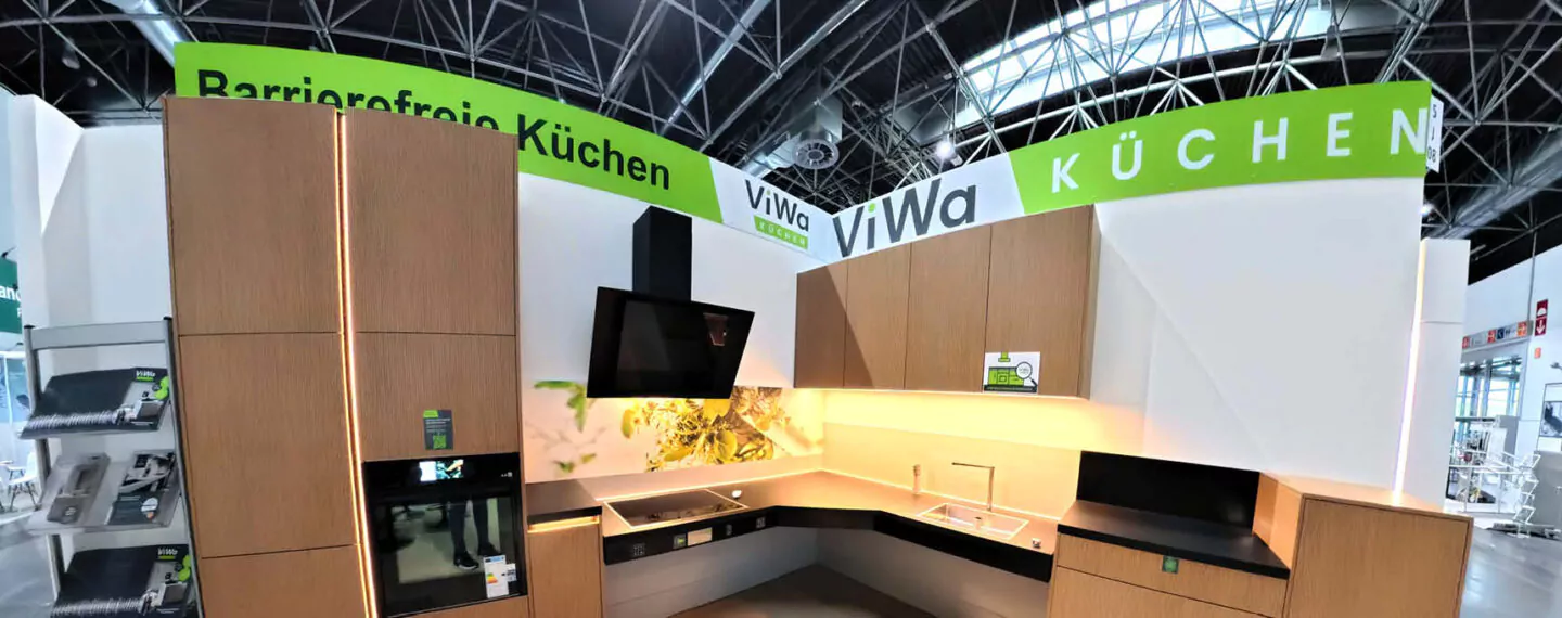 Barrierefreie Küchen aus Münster - ViWa Küchen Messenstand bei REHACARE 2025
